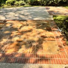 Top-Quality-Driveway-Cleaning-Performed-in-Leeds-Al 3