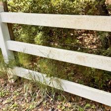 Vinyl-fence-cleaning-in-Leeds-Al 1